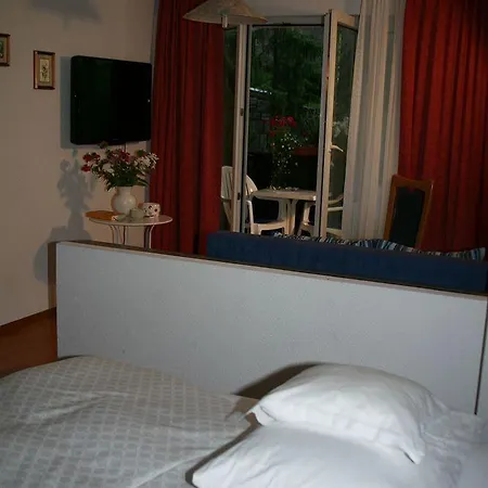 Patricia Self-check-in & Access At Alpen Zermatt