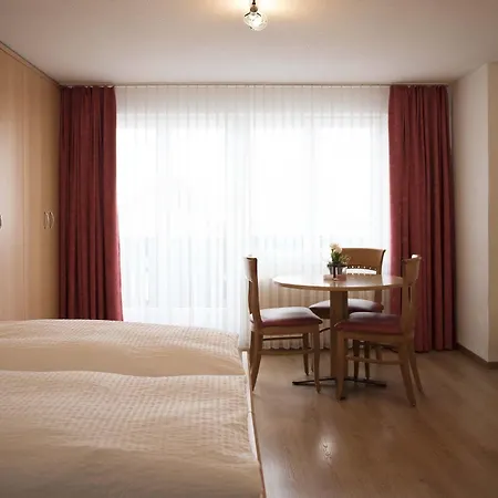 Aparthotel Patricia Self-check-in & Access At Alpen Zermatt