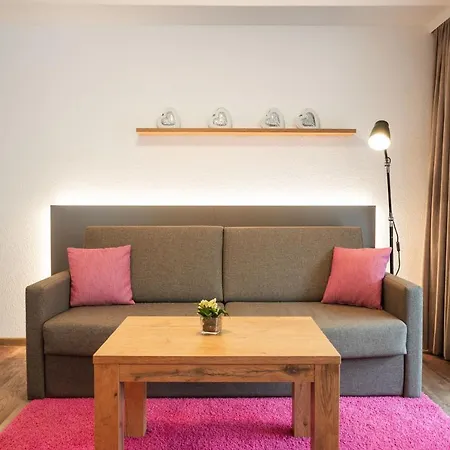 Patricia Self-check-in & Access At Alpen Aparthotel Zermatt