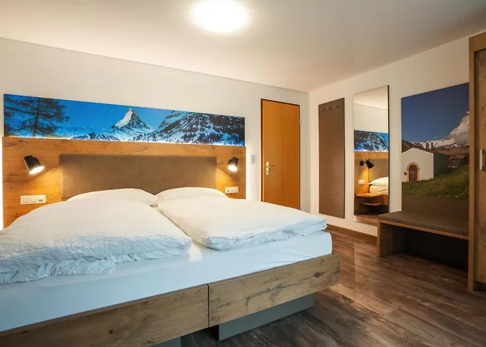 Aparthotel Patricia 3*