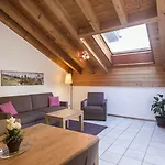 Patricia Aparthotel 3*