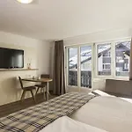 Patricia Aparthotel 3*
